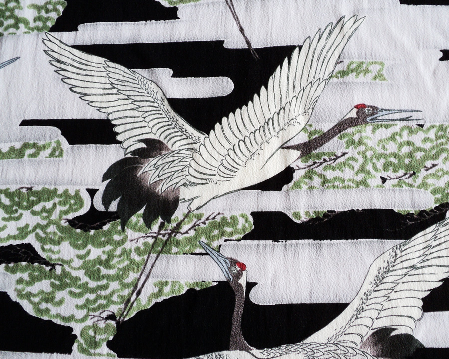 เสื้อฮาวายลายญี่ปุ่น oniwa soto ลาย นกกระเรียน สีดำ เทา