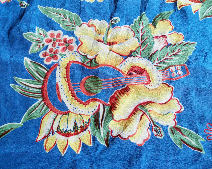 เสื้อฮาวาย AVANTI สี น้ำเงินฟ้า ลาย  อูคูเลเล่/ดอกไม้