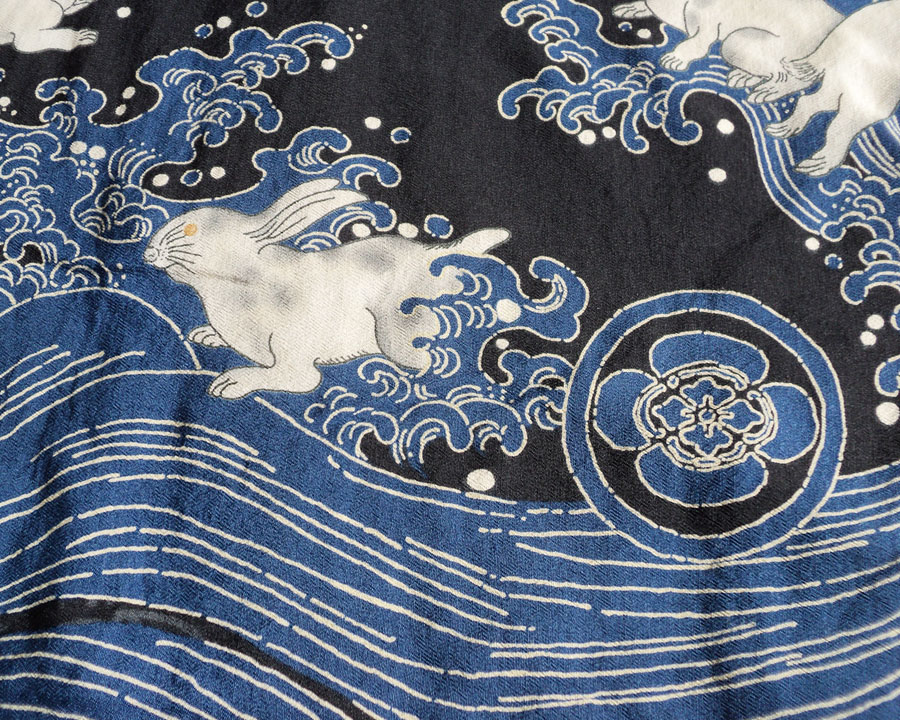 เสื้อฮาวายลายญี่ปุ่น Oniwa soto ลาย กระต่ายในคลื่นน้ำ