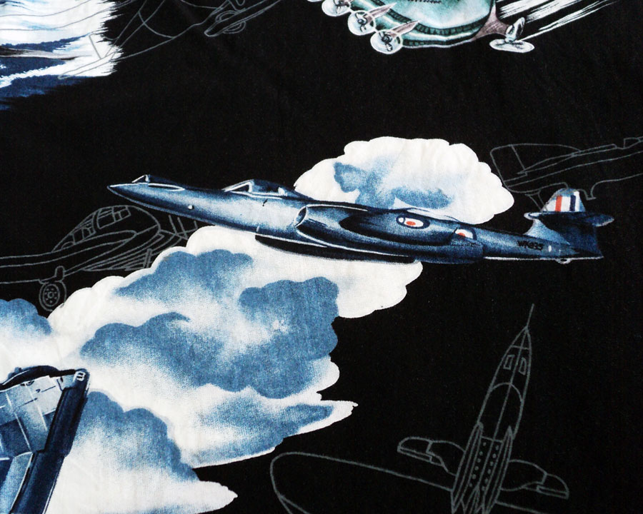 เสื้อฮาวาย TORI RICHARD ลาย เครื่องบินรบ