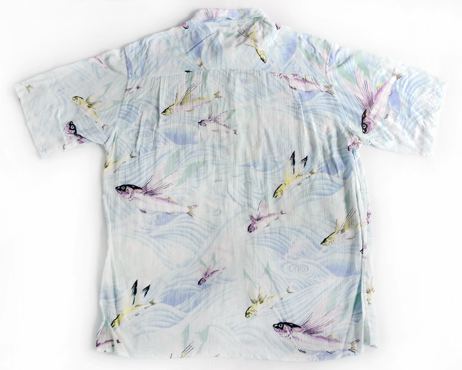 เสื้อฮาวายลายญี่ปุ่น Calvin Klein ลาย ปลาบิน (Flying Fish)