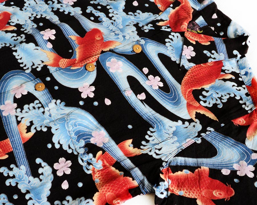 เสื้อฮาวายลายญี่ปุ่น Oniwa soto ลาย ปลาคาร์พในคลื่นน้ำ
