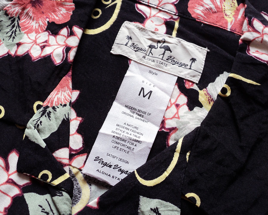 เสื้อฮาวาย Virgin Voyage ลาย พวงมาลัยดอกไม้