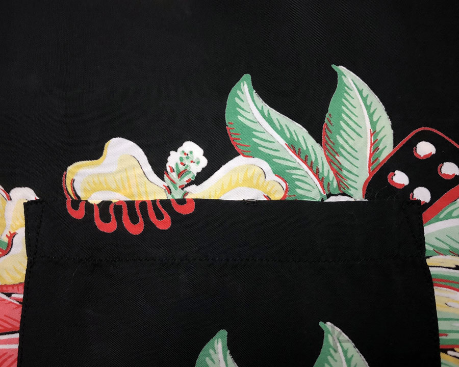 เสื้อฮาวาย SUN SURF - MACINTOSH UKULELE (Black)