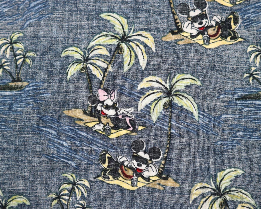  เสื้อฮาวาย Disney ลาย Mickey & Minnie mouse