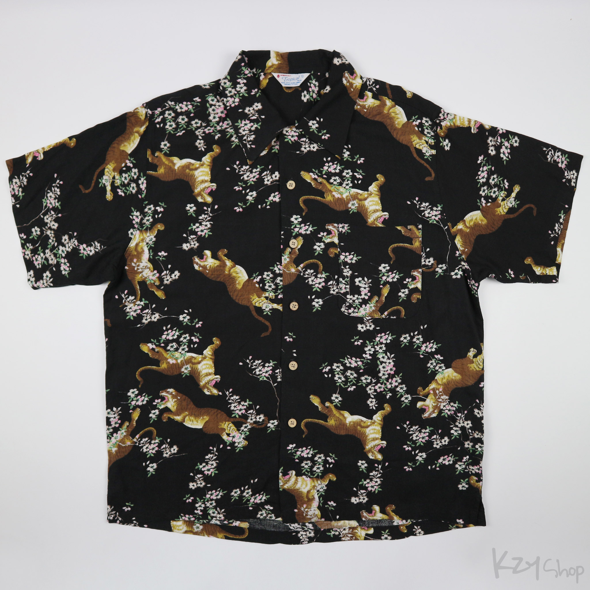 เสื้อฮาวายลายญี่ปุ่น Tropical wear ลาย เสือกับดอกซากุระ