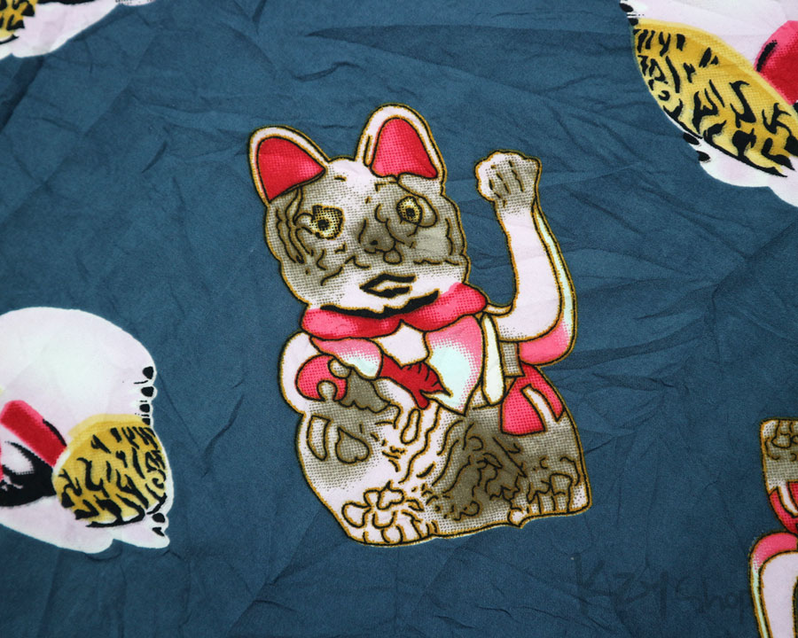 เสื้อฮาวายลายญี่ปุ่น Waikiki Creations ลาย แมวกวักนำโชค