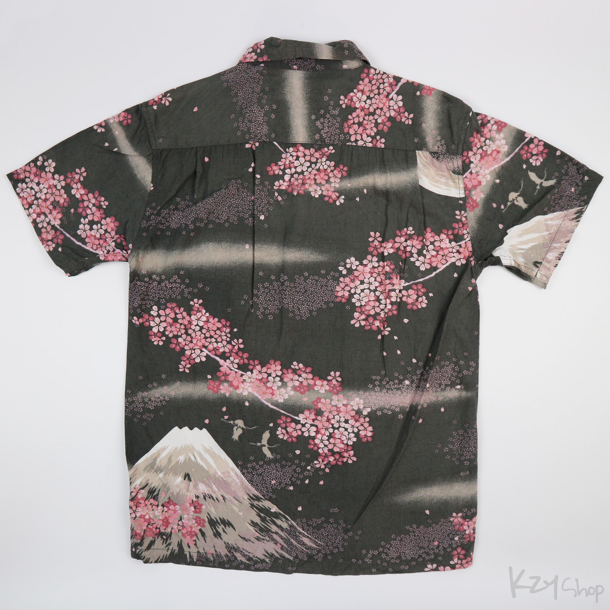 เสื้อฮาวายลายญี่ปุ่น ลาย ภูเขาไฟกับดอกซากุระ