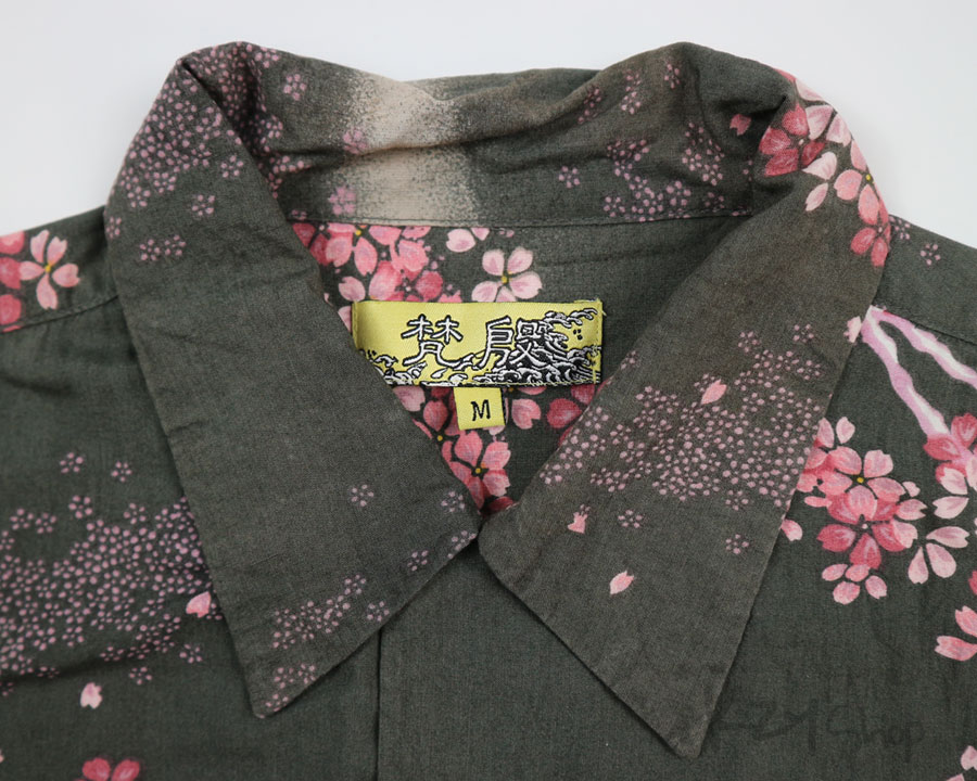 เสื้อฮาวายลายญี่ปุ่น ลาย ภูเขาไฟกับดอกซากุระ