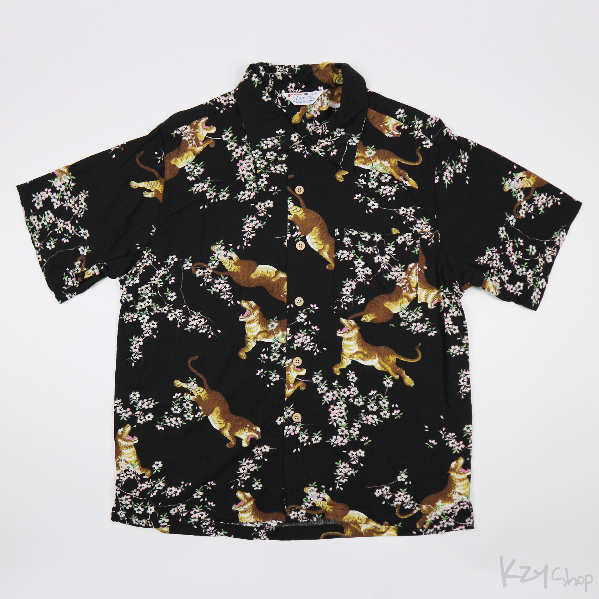 เสื้อฮาวายลายญี่ปุ่น Tropical wear ลาย เสือกับดอกซากุระ